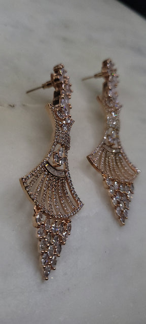 Rose gold diamond sparkling diamond earring
