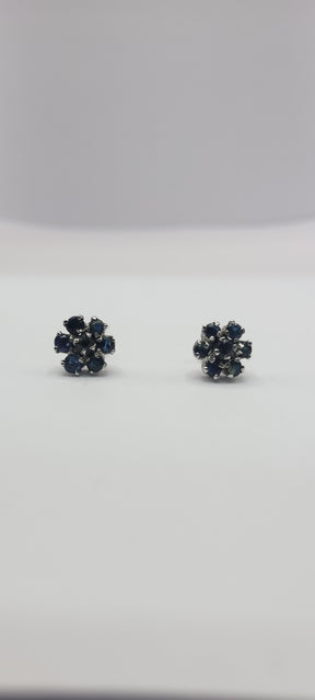 Blue sapphire on real Silver Flower shape