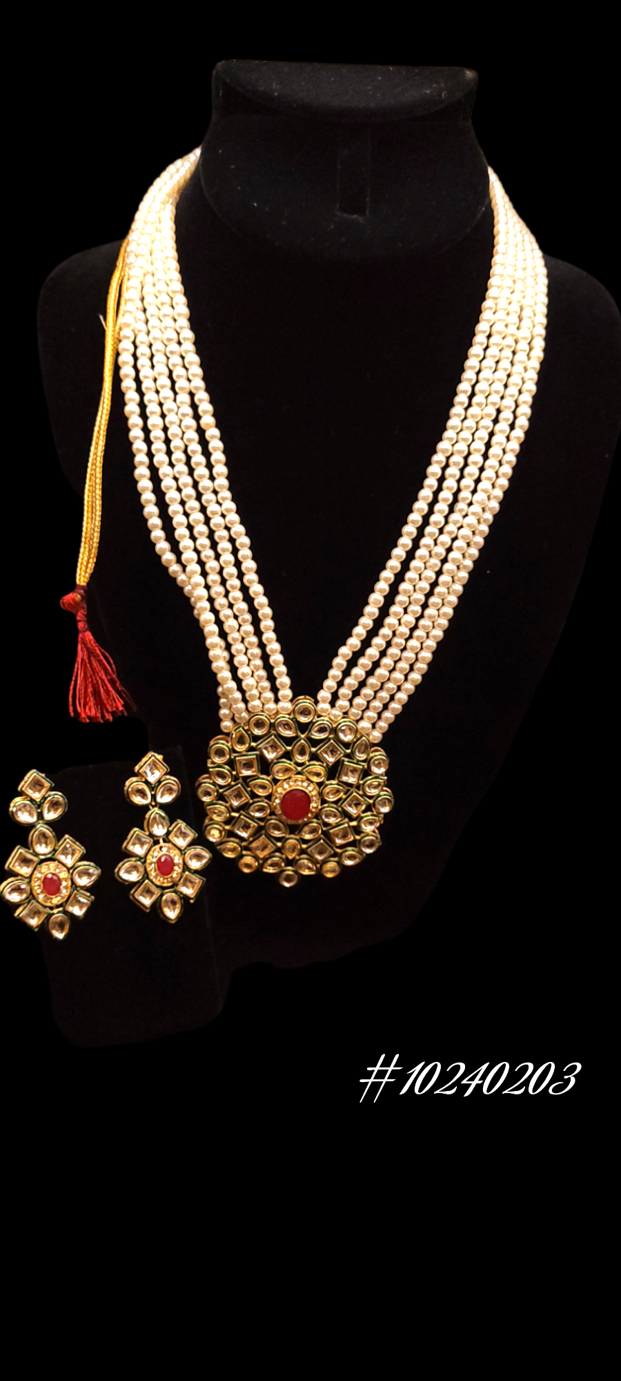 Beaded necklace set with kundan pendant and earrings