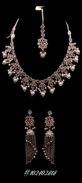 DESIGNER NECKLACE WITH HEAD PIECE AND EARRINGS