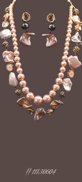 PEARL & SHELL NECKLACE SET